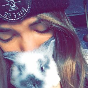 Meet your Posher, Brooke